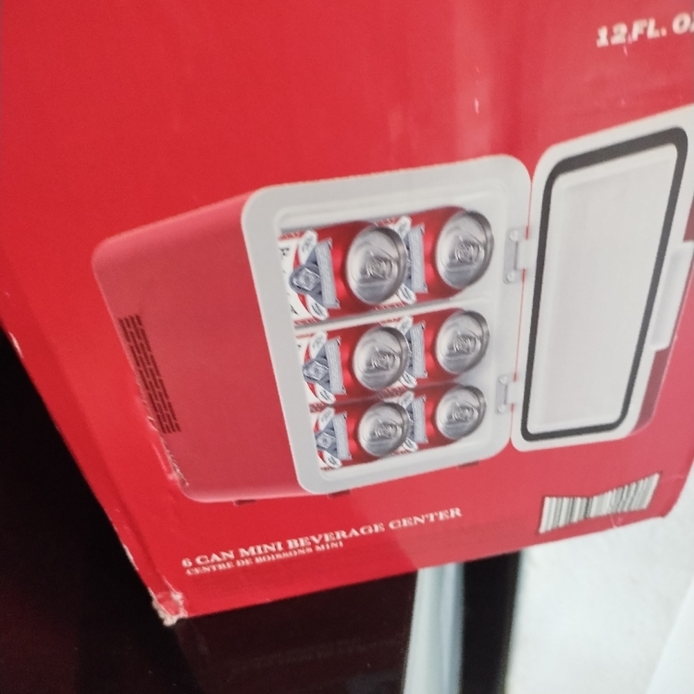 Budweiser Red Mini Fridge - Picture 7 of 7